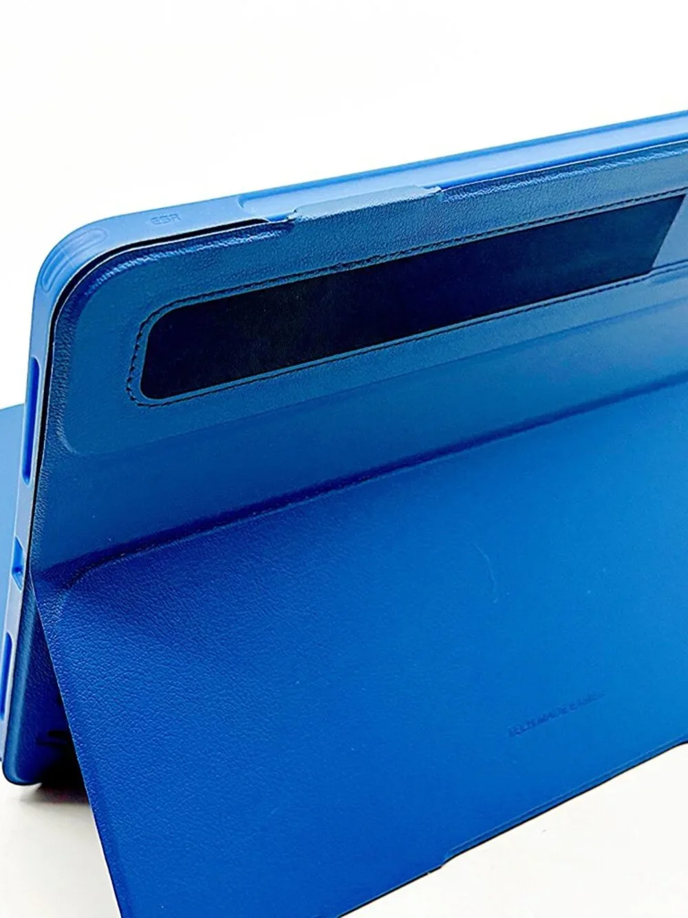 ESR iPad Pro 11 Case 2018-2022 Magnetic Stand Blue Shift Series